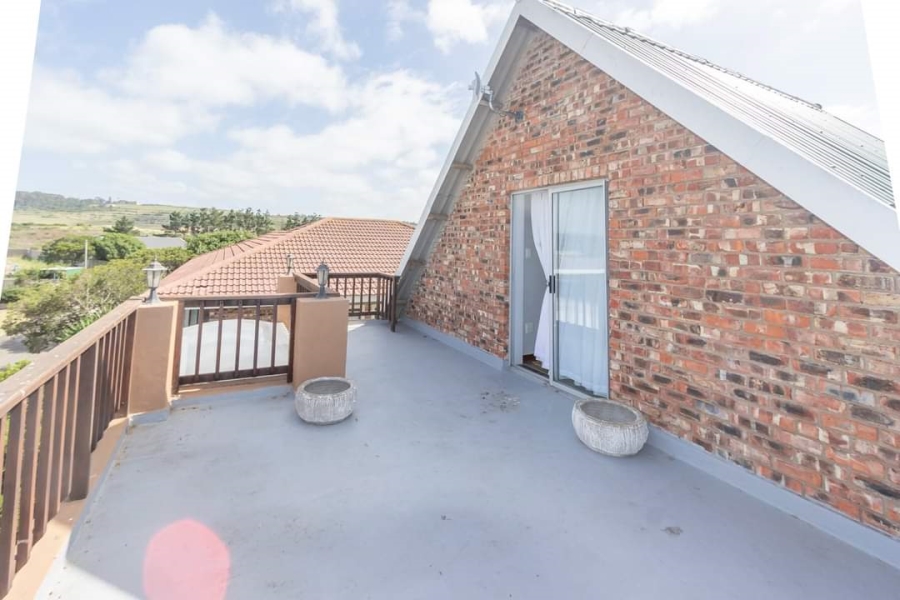 5 Bedroom Property for Sale in Tergniet Western Cape